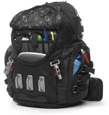 oakley kitchen sink backpack review