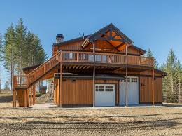 Designed by our in house architects and passionate equestrians. Oregon Garage With Living Quarters Dc Structures Garage With Living Quarters Barn Style Garage Barn House Kits