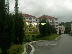 To the north, its boundary touches that of kelantan; Carnation Park Apartment Cameron Highlands Pahang Hotel Malaysia