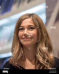 Julia shaw hi-res stock photography and images