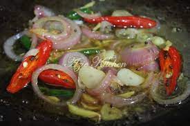 Norizah saad berkongsikan resepi ikan tenggiri masak cuka. Ikan Tenggiri Masak Cuka Azie Kitchen Asian Seafood Recipe Food Recipes