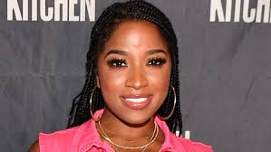 Robert is 39 years old at the present time. Toya Johnson Bio Family Spouse Age Height Weight Net Worth