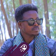 Daniel Desta Daniel Gebremichael Daniel Atsbeha እዛ ቆልዓ 'ወናኒኣ' ንገሩና በዚኣ  ምክንያት ከምዝተበኣስኩም ሕሜት ኣሎ 😁😁