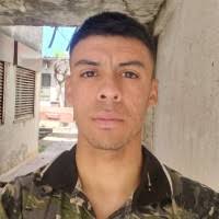 100+ perfiles de «Chevalier»