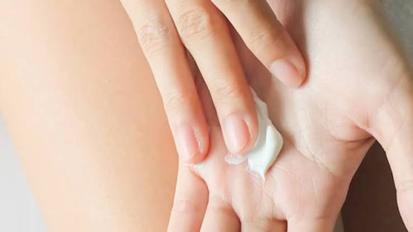 Curél Why Are My Hands So Dry | Curel