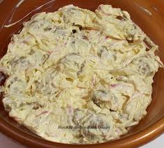 Nu in ultimul rand, se recomanda folosirea castravetilor in. Chiftelute Cu Maioneza Si Ceapa Marinata BunÄƒtÄƒÈ›i Din BucÄƒtÄƒria GicuÈ›ei