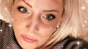 Hanna Brown's Instagram, Twitter & Facebook