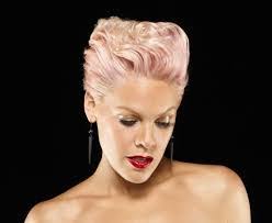 Alicia Beth's Instagram, Twitter & Facebook