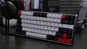 Medal says i have to press the delete key for it to stop but i don't have that on my 60% gmmk. Epomaker Ak84s Aluminum Wireless Mechanical Keyboard By Epomaker Kickstarter