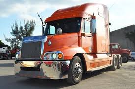 22 Freightliner Century 2005 2007 Columbia 2003 2007 Bumper Chrome Wrap Around Brackets Large Center Tow 11 Hidden Ligh Trucks Big Rig Trucks Big Trucks