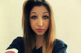 Ragazzi e ragazze belle dai 13 ai 22 anni