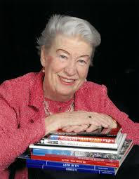 Nona Porter's Instagram, Twitter & Facebook