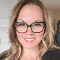 40+ "Nadia Côté" profiles