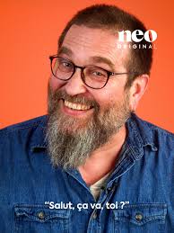 La voix emblématique de Mark Lesser dans l'industrie du doublage