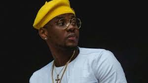 The singer took to social media to share a picture of his family's newest addition and. Baba Ibeji Kizz Daniel Welcomes Twins With Unnamed Lover