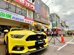 Bagi yang tidak berkesempatan untuk singgah ke outlet mereka, anda masih boleh membeli belah melalui website mereka. Butik 5 Waktu Kini Dibuka Di Bangi Hafiz Rahim