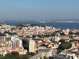 Il ponte fu intitolato al celebre esploratore portoghese che, a metà del xv secolo, scoprì la rotta che. Tolle Aussicht Uberblick Von Vasco Da Gama Bis Zur Ponte 25 De Abril Inkl Hinterland Amoreiras 360 Panoramic View Lissabon Reisebewertungen Tripadvisor