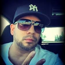 Stream JL y Tauro music