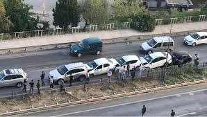 İnegöl'den bursa'ya doğru seyir halinde olan mustafa o. Bursa Da Zincirleme Kaza 7 Arac Birbirine Girdi Ntv