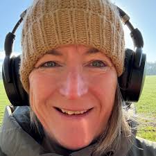 Hi. I'm interested in any garden games for adults if anyone wants to get  rid