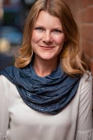 Leslie Verner's Instagram, Twitter & Facebook