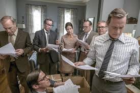 Tom hanks., meryl streep., alison brie and others. Movie Review The Post Film Taosnews Com