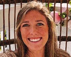 Andrea Pilch's Instagram, Twitter & Facebook