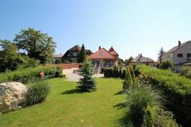 179 000 000 ft €505 864. Imposante Villa Im Kurort Heviz Zalaegerszeg Ungarn Mb0931