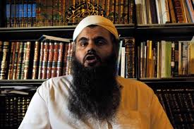 images?q=tbn:ANd9GcQsCIPa8Oi1S-dRMwD8w8GnREtUtmcCmdtkeVU8x2fyaIOE0GxJ