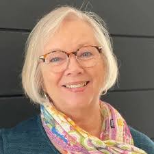 Kris Johns's Instagram, Twitter & Facebook