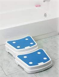 A bathtub lift is basically a type of bath lift chair or seat that can lower or raise a person in and out of the tub. Help Getting In And Out Of The Bath Mobility Help