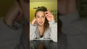 Downblouse With Nip Slip Around 1:25 In everyday Periscope Live Broadcast  208 periscope live broadcast foryou - YTboob