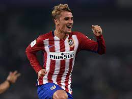 In 2015, antoine griezmann was well combed, parted on the side, supple and luminous hair. Antoine Griezmann Hairstyles Celebrity Haircuts