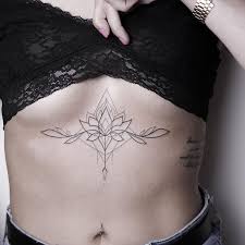 Lotus Underboobi Check Out My Studio Vadersdye Jessica Guldenmeister Unterbrust Tattoo Ideen Fur Tattoos Tattoo Und Piercing