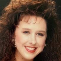 Charlotte Wray's Instagram, Twitter & Facebook