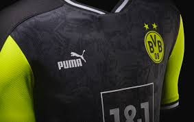 Hanyu da zidian (first edition): Puma æŽ¨å‡ºå¤šè'™ç‰¹æŽ¨å¾©å¤çƒè¡£ è¶³çƒå'¨åˆŠfootball Weekly Hk