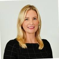 Lisa Voyles's Instagram, Twitter & Facebook