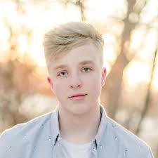 Devyn Adams (@DevynAdams)