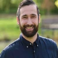 70+ perfiles de «Galow»