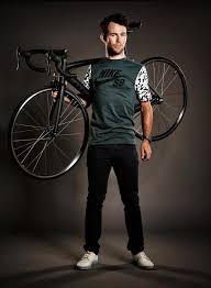 Welcome to a masterclass with the fastest man on two wheels. Mark Cavendish Bouyant Ahead Of The World Championships Cyclist