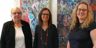 L es codes swift/bic sont utilisés pour identifier les banques et agences spécifiques pour les transferts internationaux, afin que l'argent se retrouve au bon endroit. Deutsche Bank Finanzagentur Edith Bullmann Prasentiert Neue Kunstausstellung Von Kristina Mengersen Holzminden News Nachrichten Aus Der Kreisstadt Holzminden