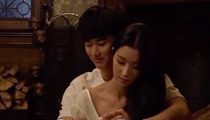 Cư dân mạng suy đoán seo ye ji đã lạm dụng khi hẹn hò với kim jung hyun, yunho và kim soo hyun. Kemesraan Kim Soo Hyun Seo Ye Ji Di Video Belakang Layar I It S Okay To Not Be Okay I News On Rcti