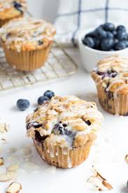 Bisquick Blueberry Coffee Cake Muffins Blueberry Coffee Cake Muffins Recipe Bakery Style Muffins Almond Coffee Cake Coffee Cake Muffins