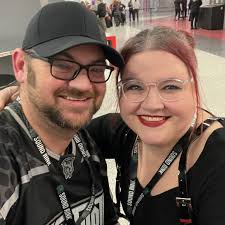 Hello does anyone know if the rooms have a iron in them please