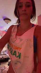 Caroline Wellman's Instagram, Twitter & Facebook