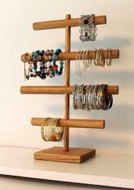 Ranger Ses Bracelets Rangement De Bijoux Presentoir Bijoux Porte Bijoux A Faire Soi Meme