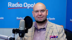 Absolwent wydziału prawa i administracji uw oraz centrum prawa amerykańskiego (2006 r.). Prof Marcin Wiacek Nie Jest Zwiazany Z Zadna Partia Marcin Radio Opole