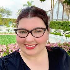 Crystal Helwig's Instagram, Twitter & Facebook