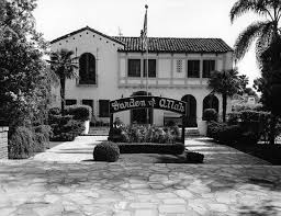Hollywood S Hotel Hedonism One Of Tinsel Town S Last Untold Stories Garden Of Allah Vintage Los Angeles Hollywood Hotel