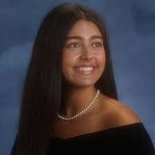 Ivette Quinones's Instagram, Twitter & Facebook